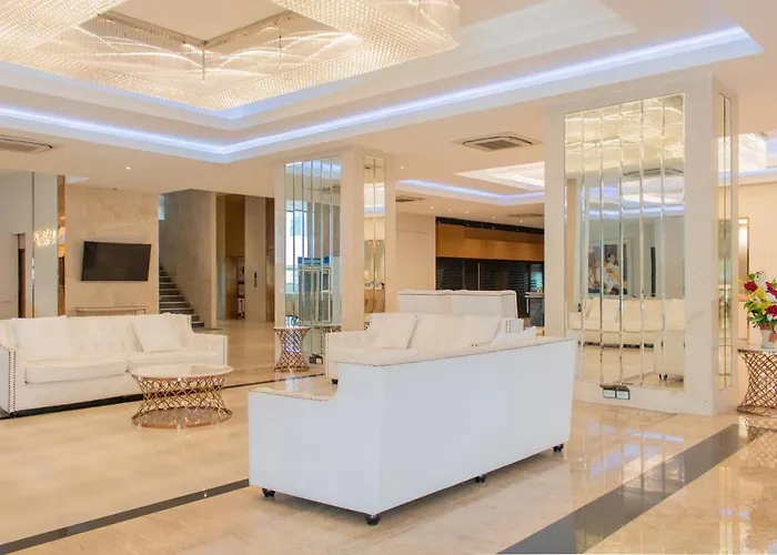 Avana Hotel And Convention Centre Sha Extra Plus
